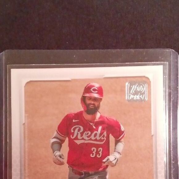 Jesse Winker #33 Cincinnati Reds Topps Series 1 #281 2020 - Picture 5 of 7